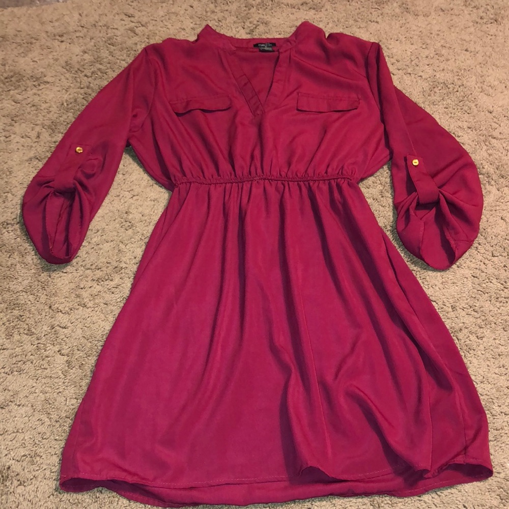 Maroon 3/4 sleeve dress